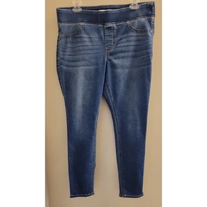 Old Navy Mid-Rise Jeggings